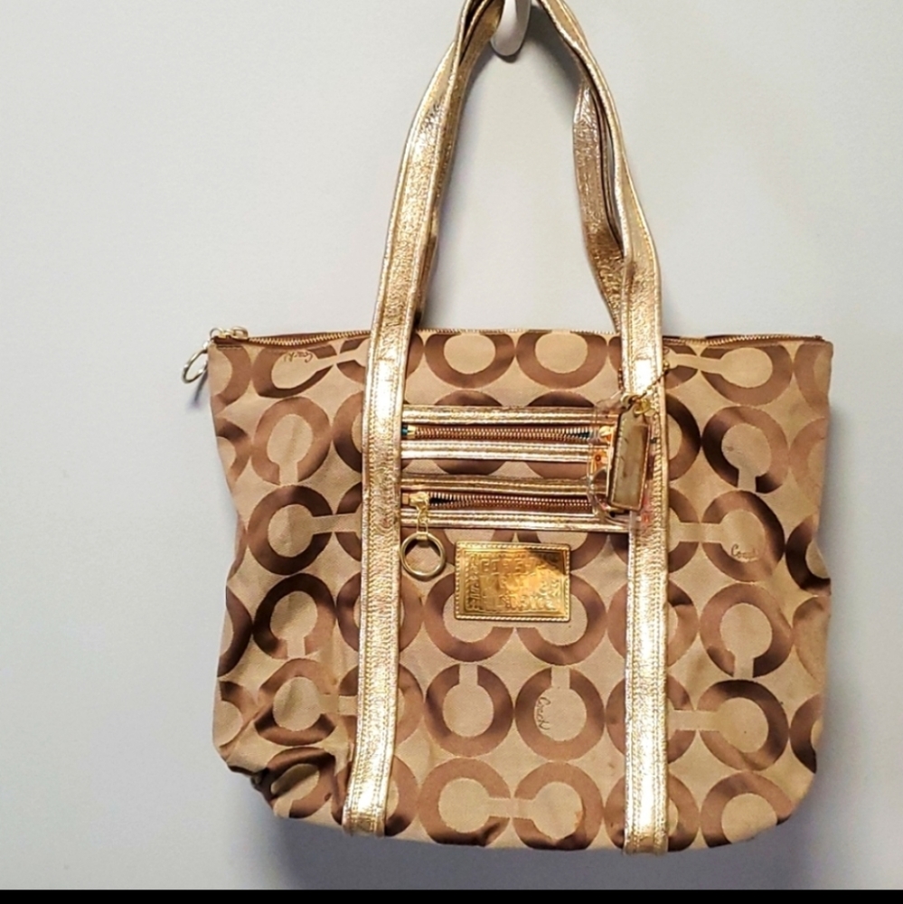 Coach Shoulder Bag